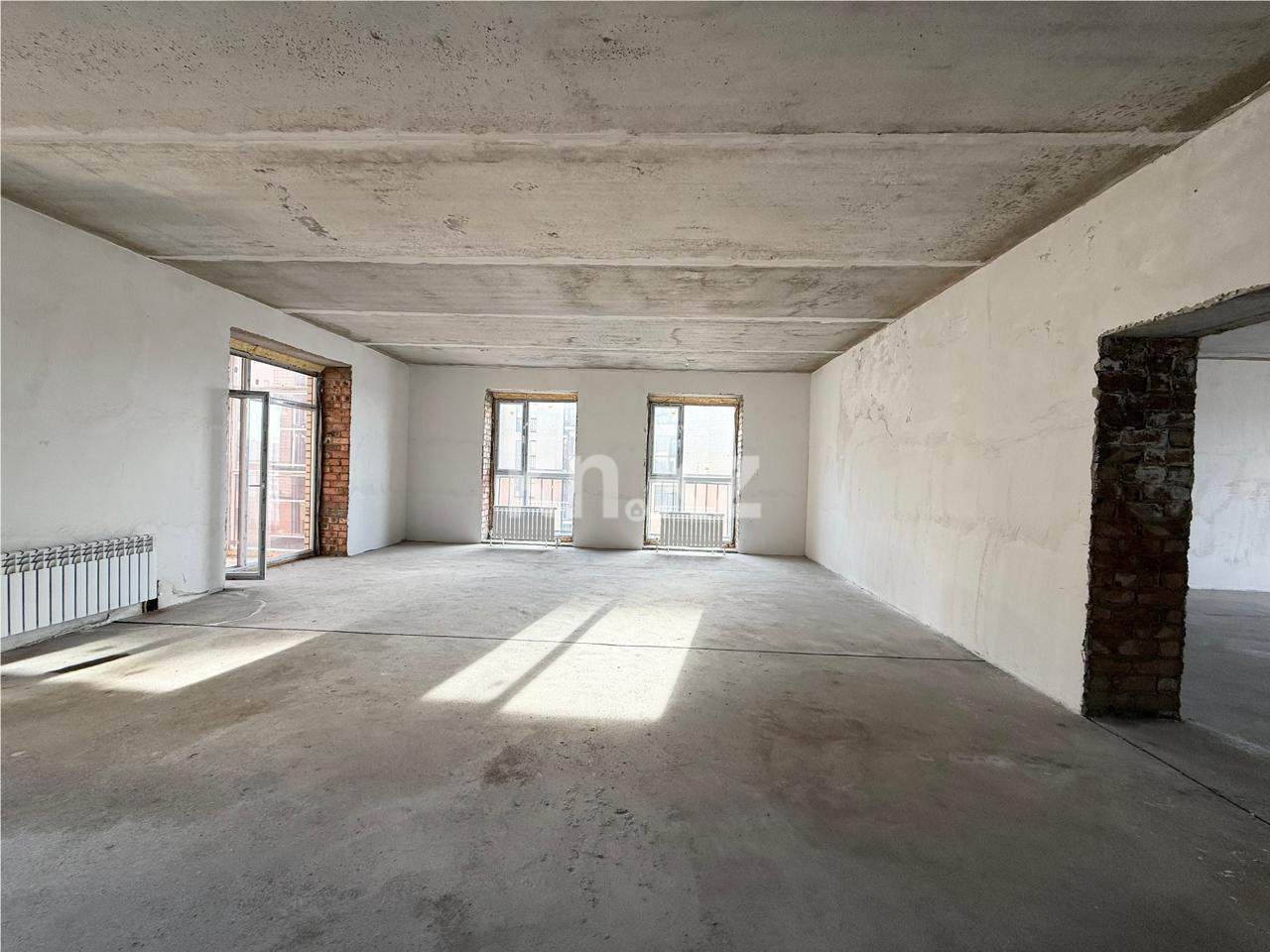 Продажа 4-комнатной квартиры, 117 м² в Караганде - фото 4