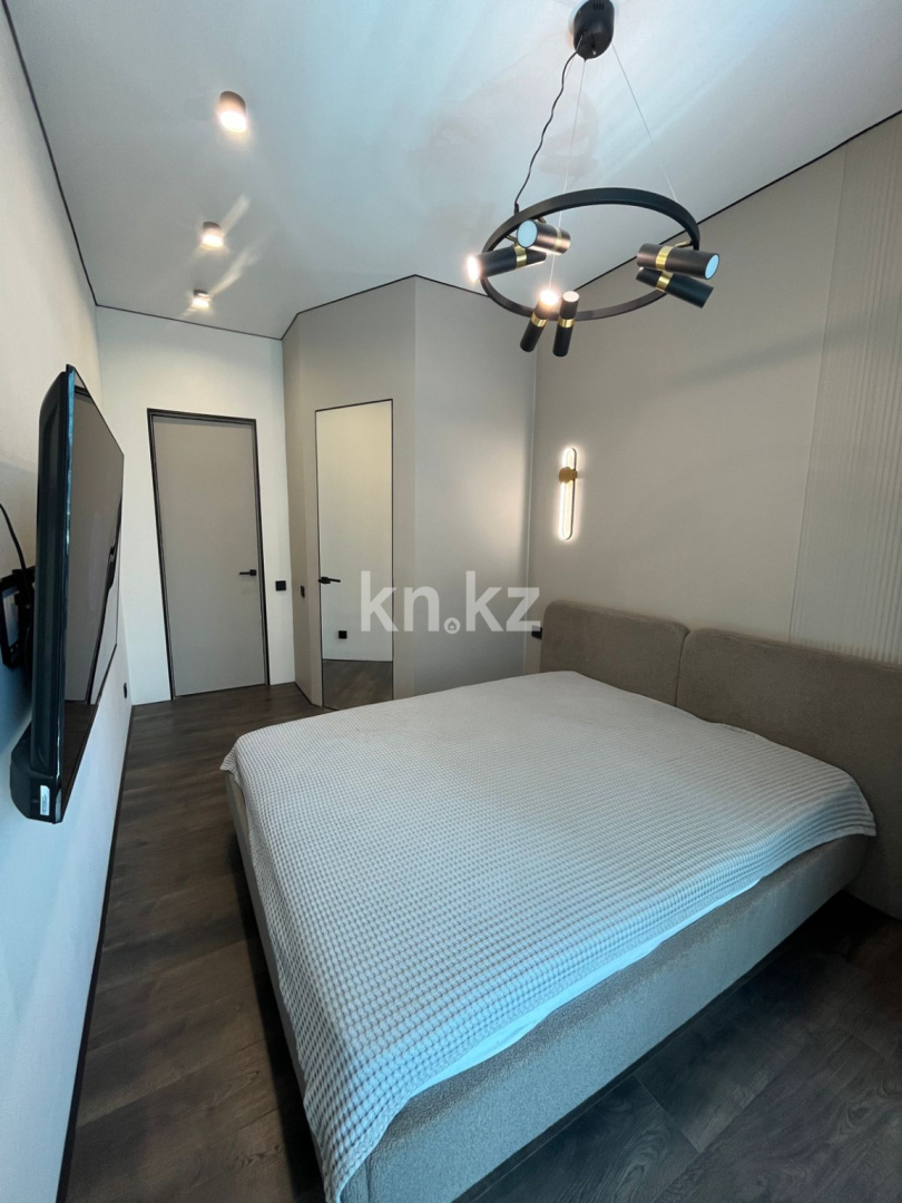 Продажа 2-комнатной квартиры, 47 м², ул. Букетова, дом  3/6 в Караганде - фото 5