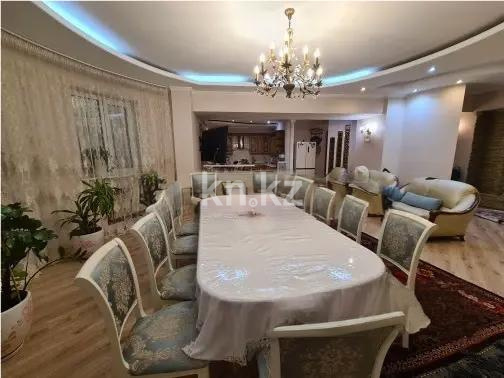 Продажа 4-комнатной квартиры, 163 м², ул. Курмангазы, дом  143 в Алматы - фото 4