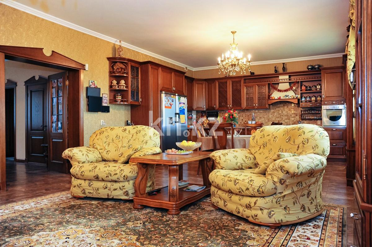 Продажа 7-комнатного дома, 440 м² в Алматы - фото 10