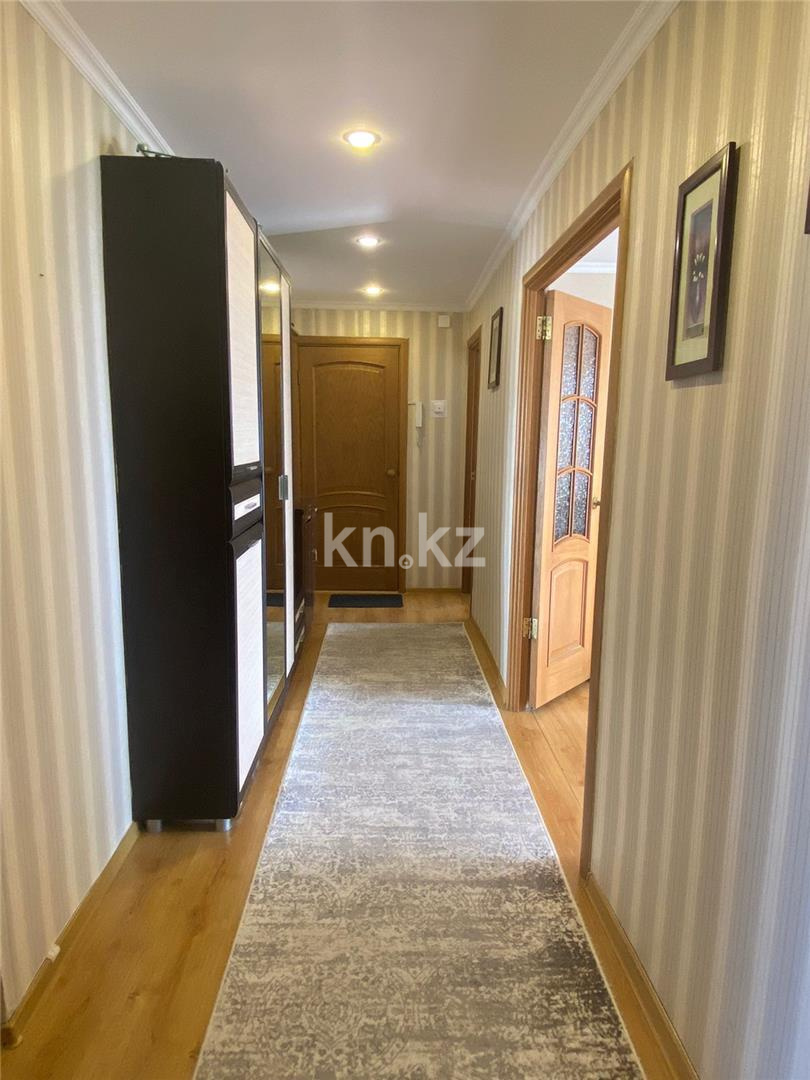 Продажа 4-комнатной квартиры, 80 м², пр. Республики в Караганде - фото 8