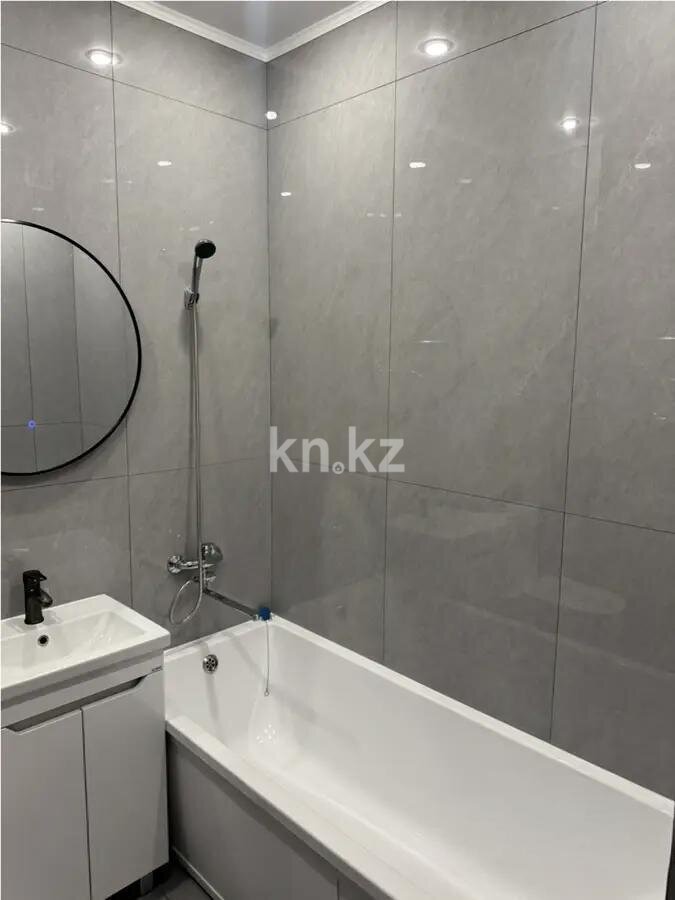 Продажа 1-комнатной квартиры, 39.3 м² в Алматы - фото 4