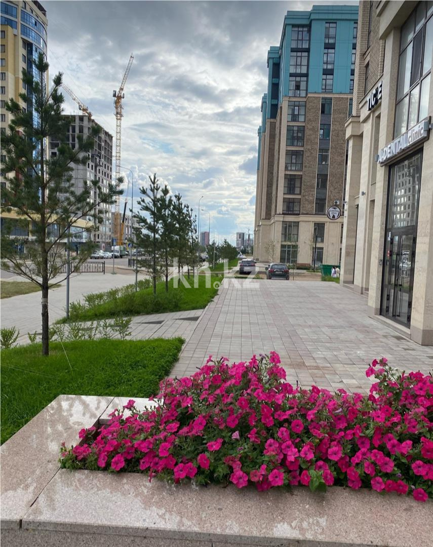 Продажа 2-комнатной квартиры, 70 м², ул. Ашимова в Караганде - фото 16