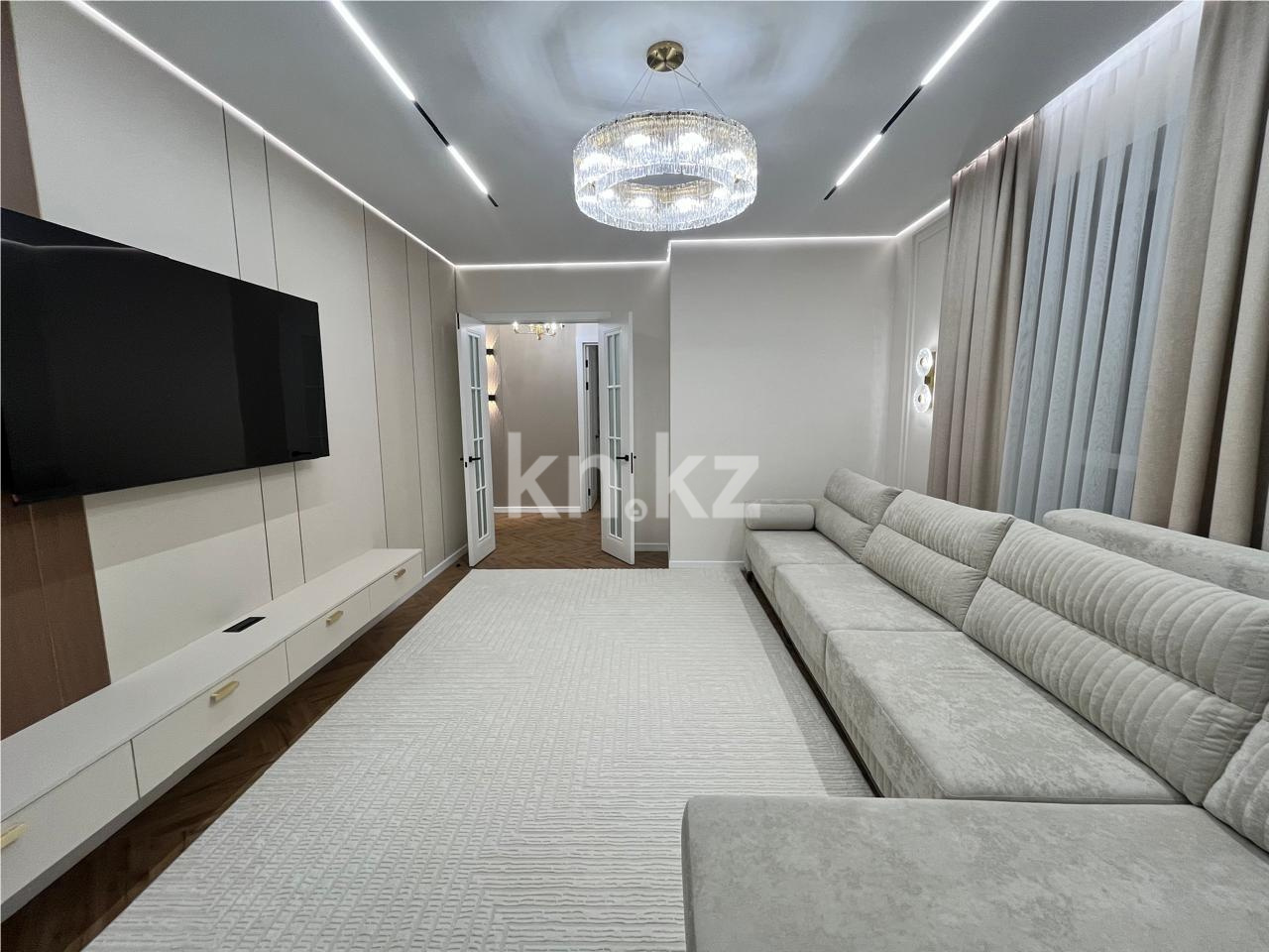 Продажа 4-комнатной квартиры, 110 м² в Астане