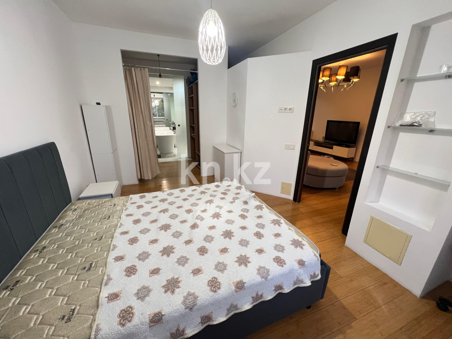 Продажа 3-комнатной квартиры, 80 м² в Алматы - фото 4