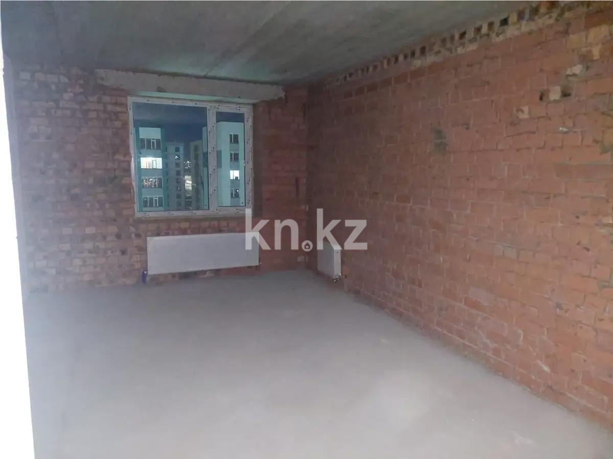 Продажа 2-комнатной квартиры, 62 м², ул. Тынышбайулы, дом  6 стр в Астане