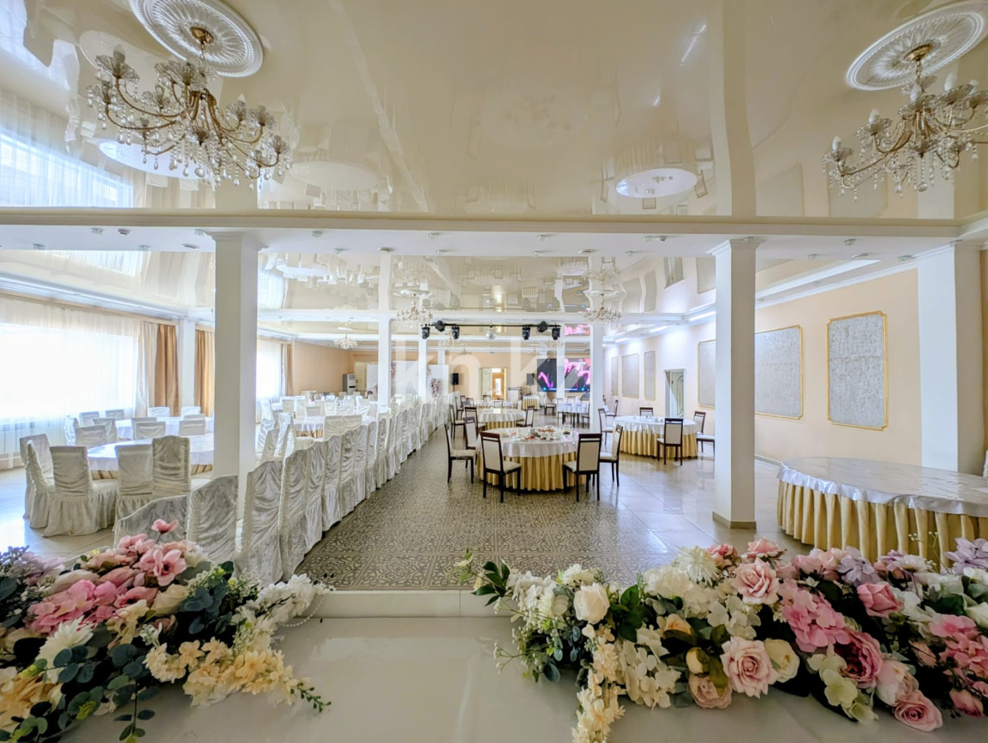 Продажа , 1286.4 м², тинский район. с  Жана Омир      ул Гагарина, дом  34 в Уральске - фото 5