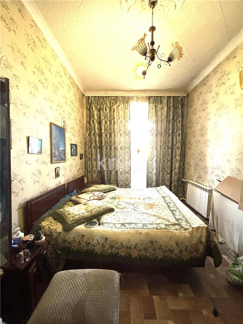 Продажа 2-комнатной квартиры, 47 м², пр. Назарбаева, дом  24 в Караганде - фото 2