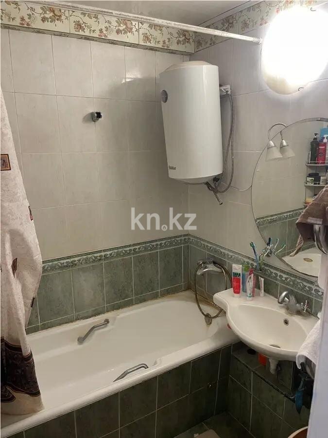 Продажа 4-комнатной квартиры, 90 м² в Алматы - фото 4