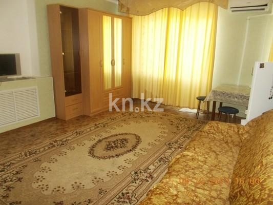 Аренда 1-комнатной квартиры посуточно, 35 м², Агыбай Батыра, дом  10 в Балхаше