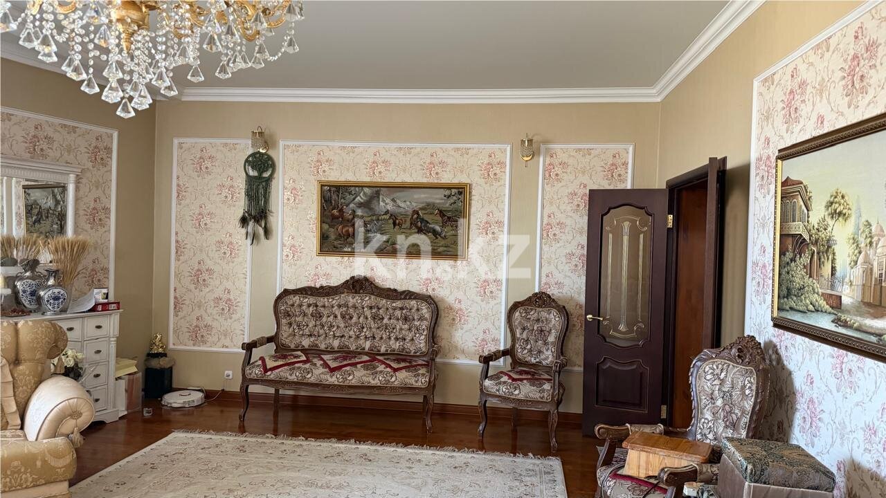 Продажа 4-комнатной квартиры, 197 м² в Караганде - фото 3