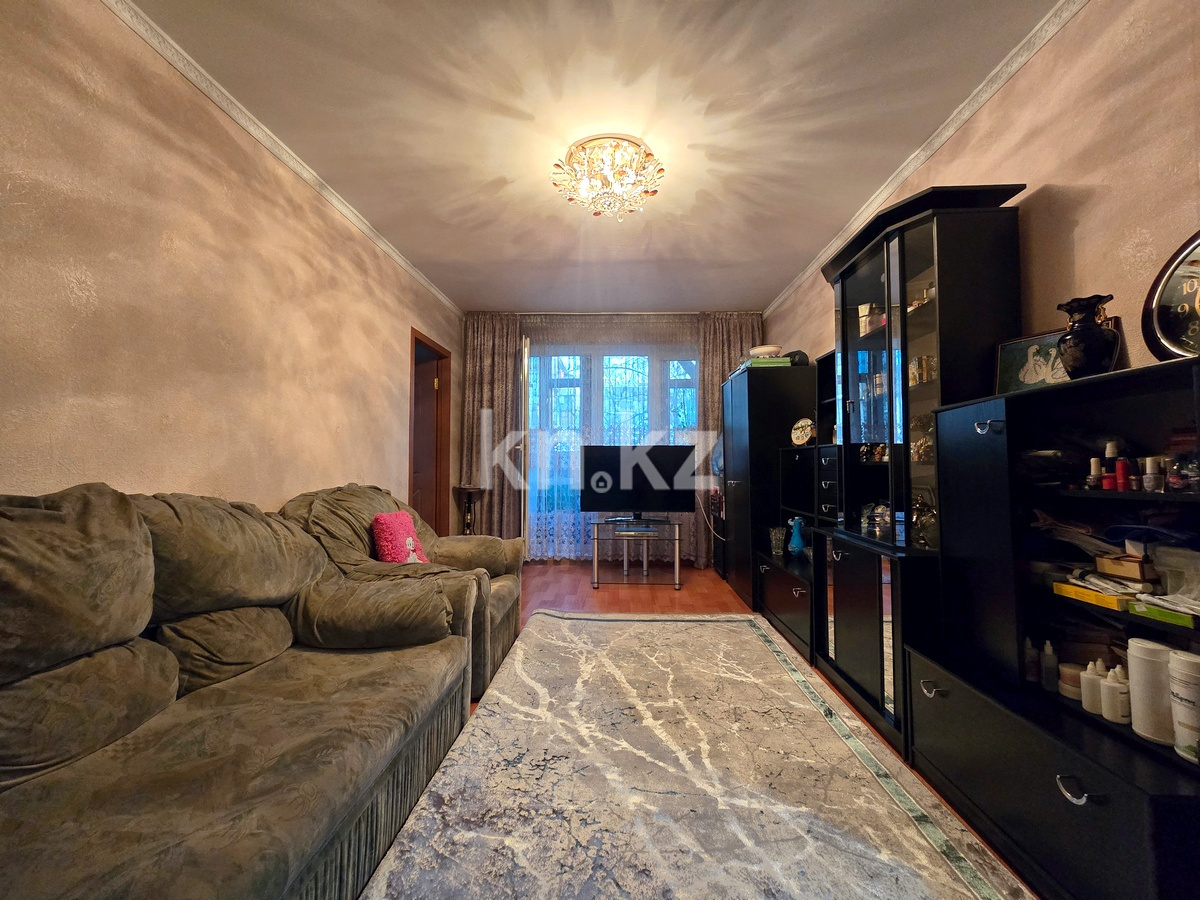 Продажа 2-комнатной квартиры, 43 м², мкр-н Аксай-2, дом  3 в Алматы - фото 8