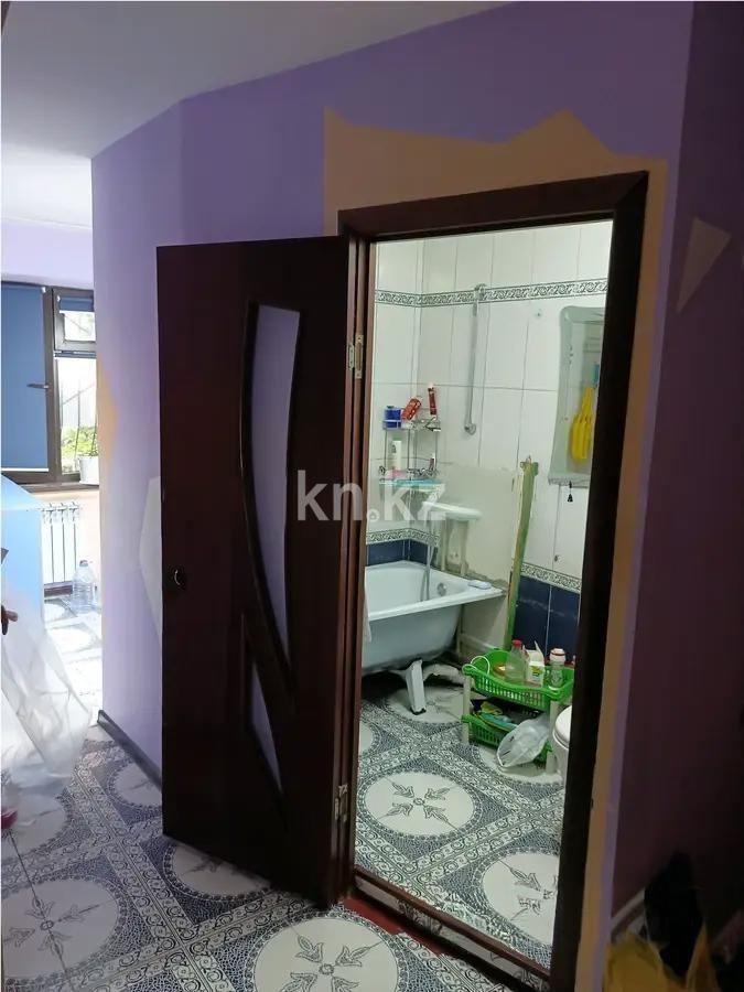 Продажа 3-комнатной квартиры, 59.7 м² в Алматы - фото 4