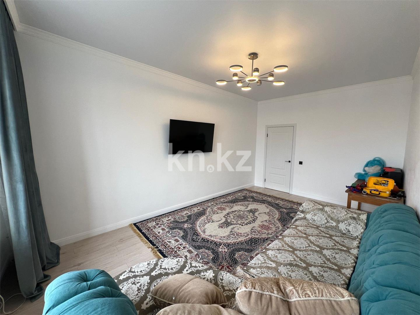 Продажа 4-комнатной квартиры, 111 м², ул. Муканова, дом  53/8 в Караганде - фото 10