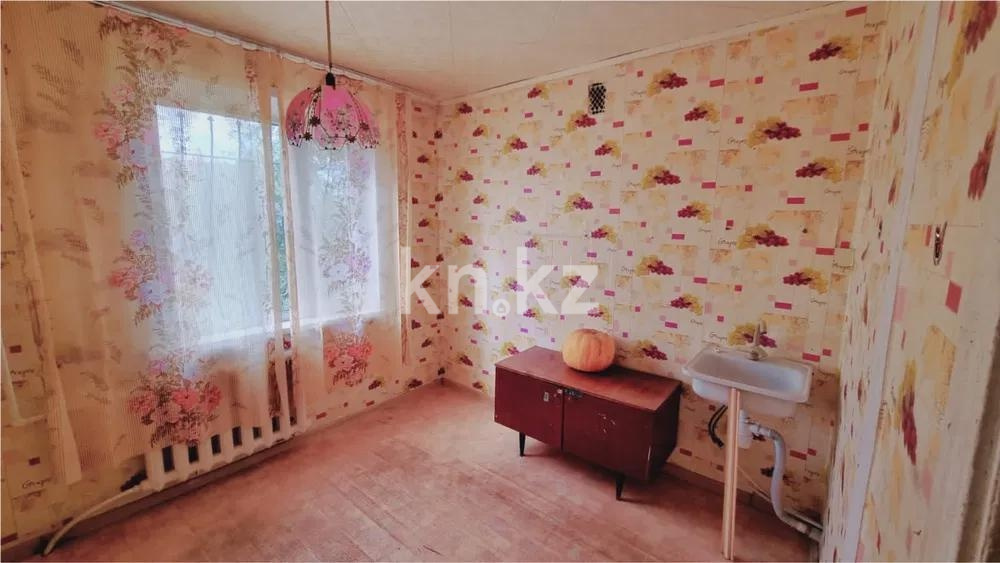 Продажа 3-комнатной квартиры, 70 м² в Шахтинске - фото 4