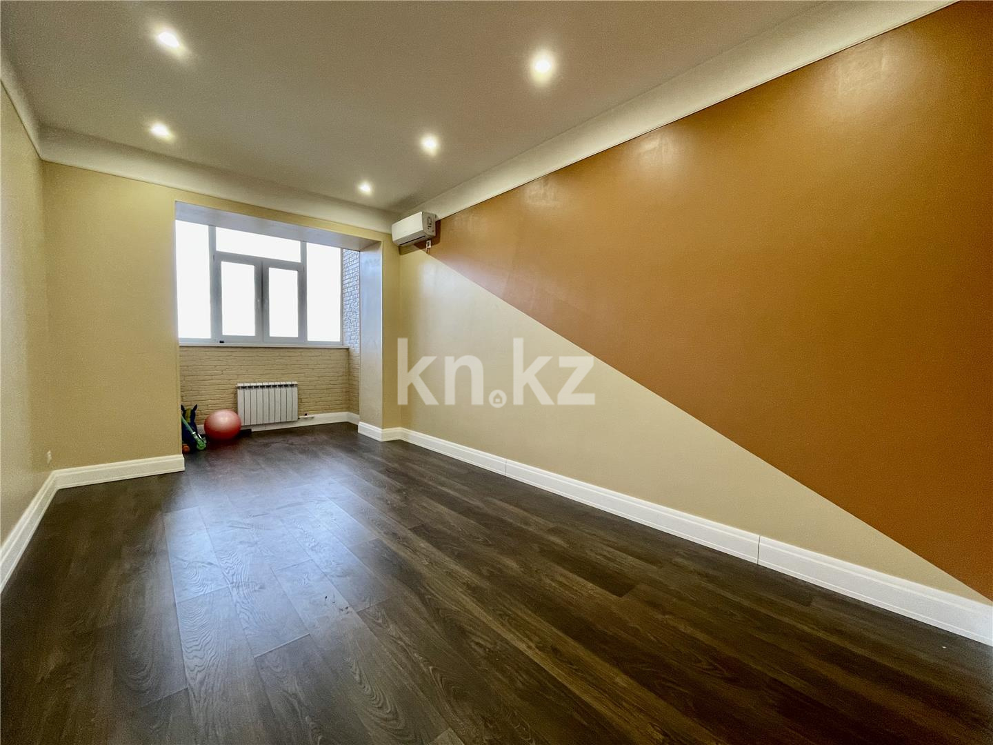 Продажа 7-комнатной квартиры, 178 м², мкр-н Гульдер-1 в Караганде - фото 9