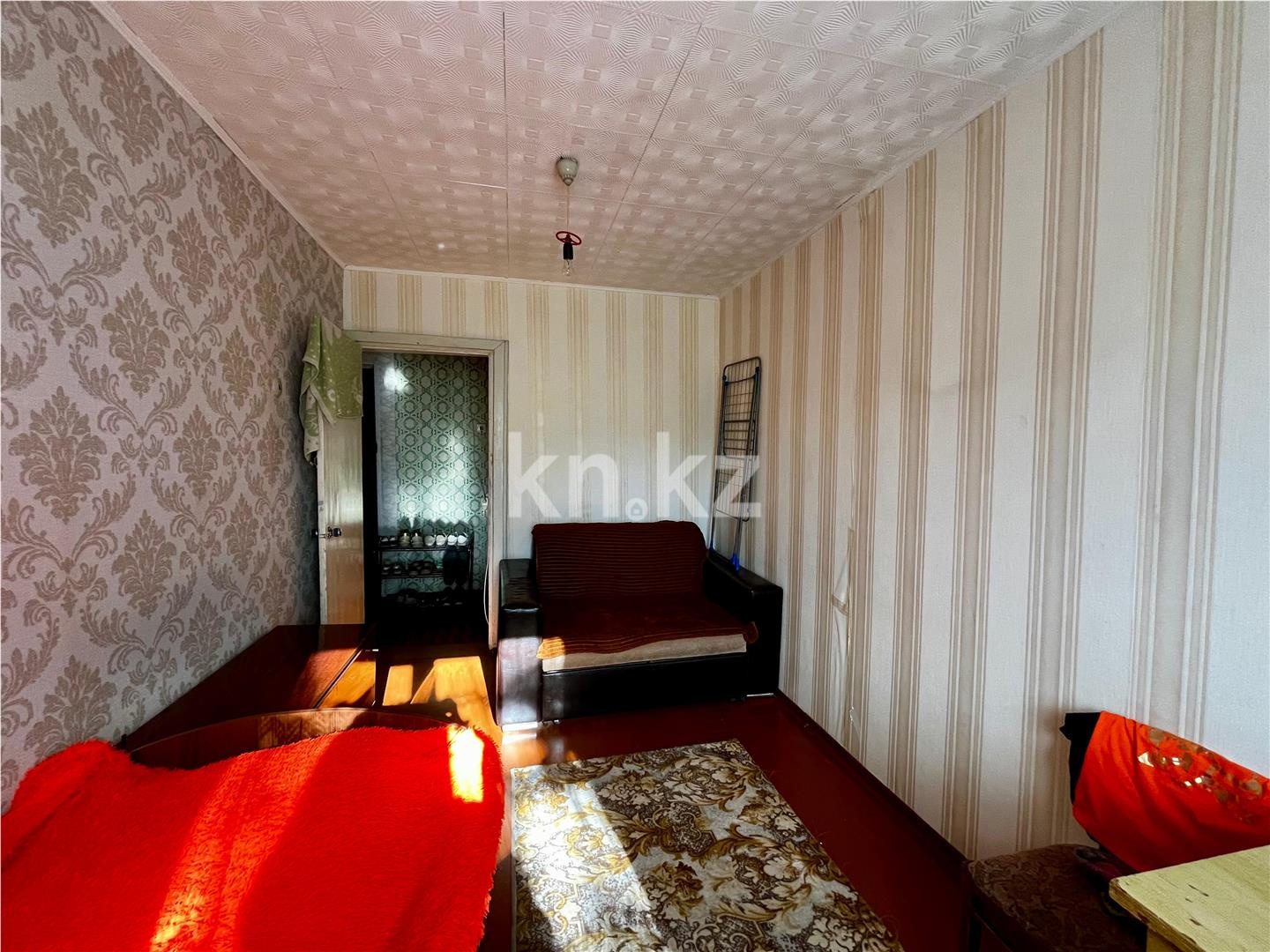 Продажа 3-комнатной квартиры, 61 м², 16-й мкр., дом  49 в Караганде - фото 6