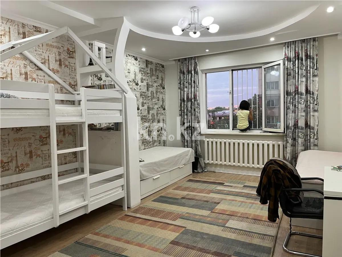 Продажа 3-комнатной квартиры, 130 м², ул. Жуалы, дом  14 в Алматы - фото 2