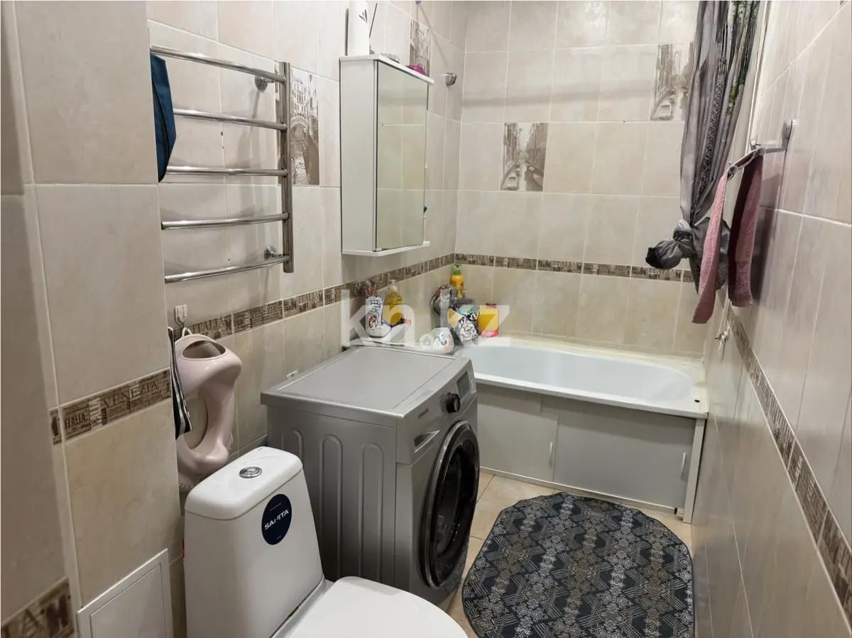 Продажа 2-комнатной квартиры, 65.5 м² в Астане - фото 4