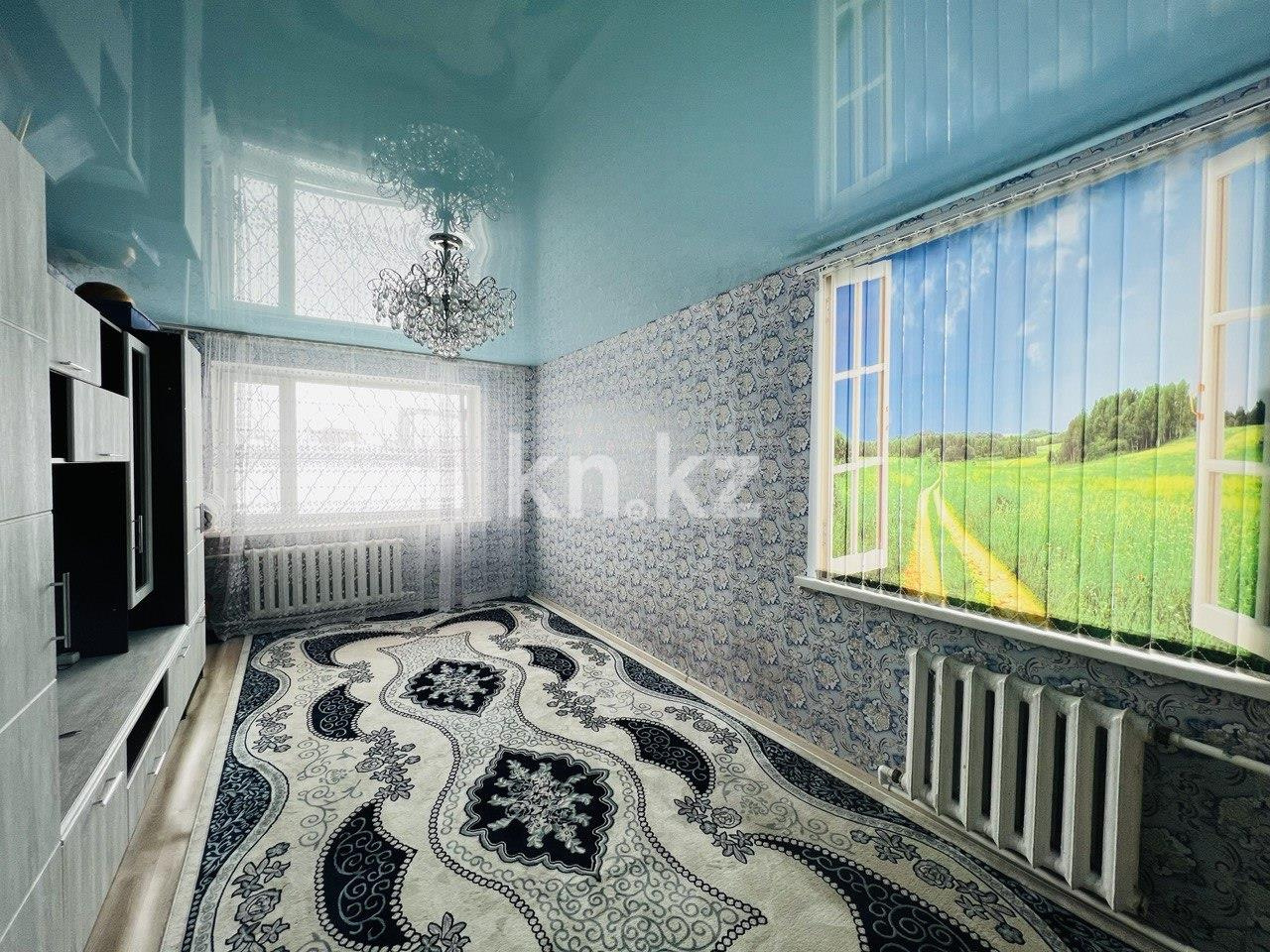 Продажа 3-комнатной квартиры, 61 м², ул. 6-й мик-н в Темиртау - фото 3