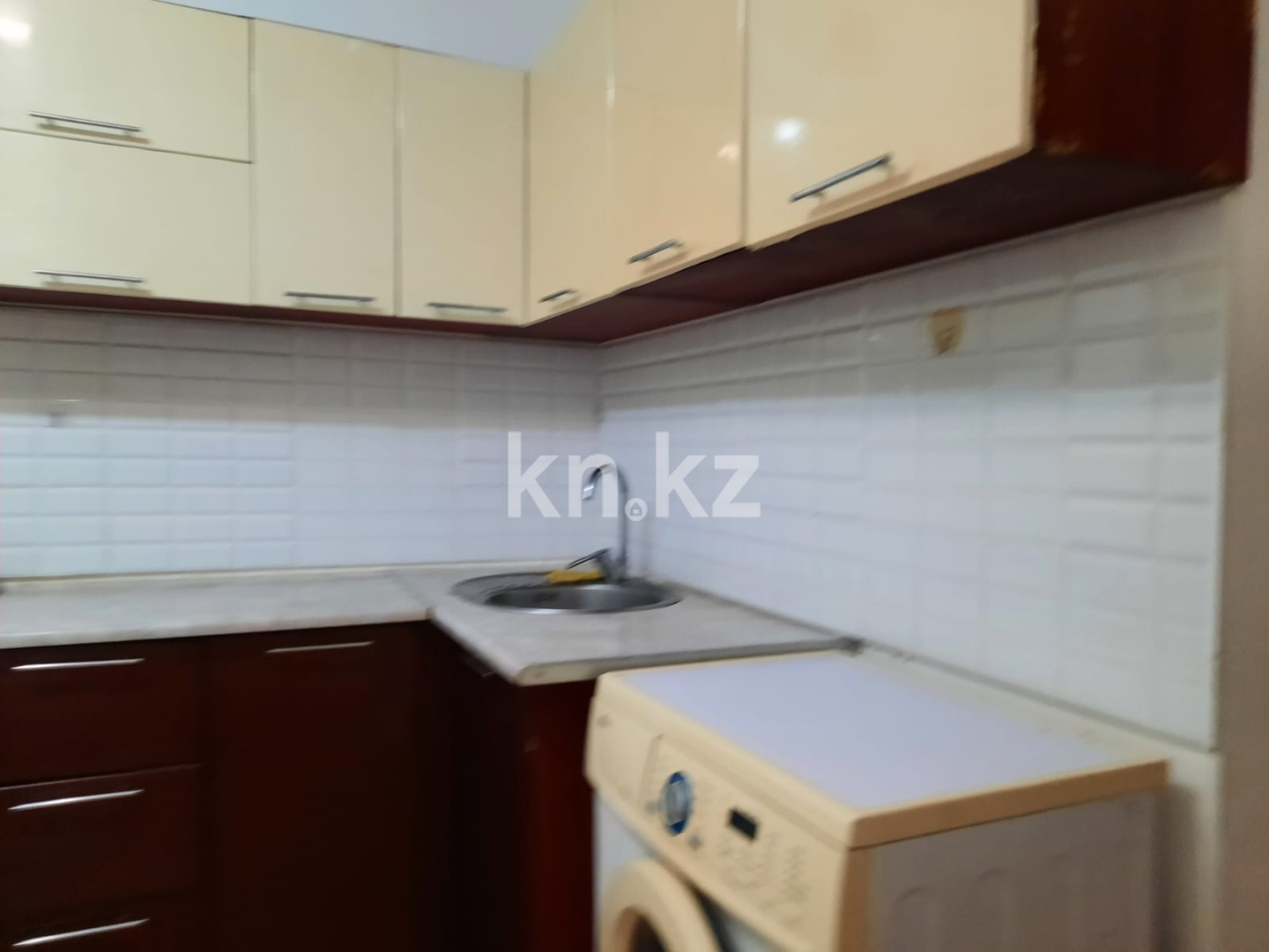 Аренда 1-комнатной квартиры, 45 м², ул. Айнакол, дом  62/1 - пр. Жумабаева в Астане - фото 2