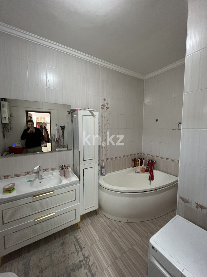 Продажа дома, 395 м², Курасбек Тыныбекова, дом  17 в Шымкенте - фото 8