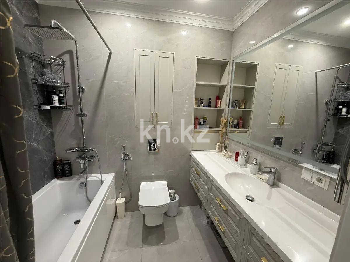 Продажа 3-комнатной квартиры, 65 м² в Алматы - фото 4
