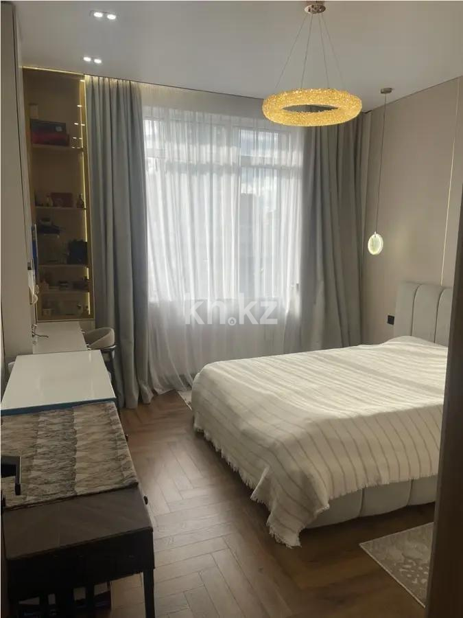 Продажа 3-комнатной квартиры, 72 м² в Астане - фото 2