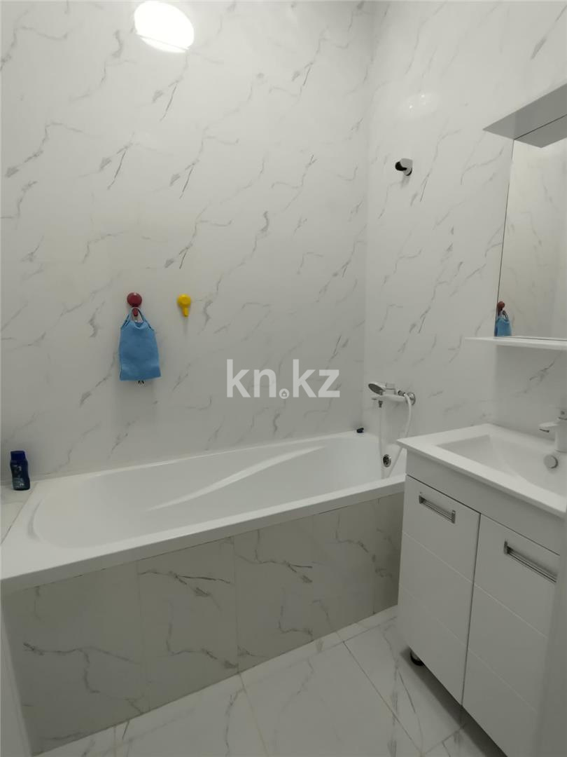 Продажа 2-комнатной квартиры, 67 м² в Караганде - фото 8