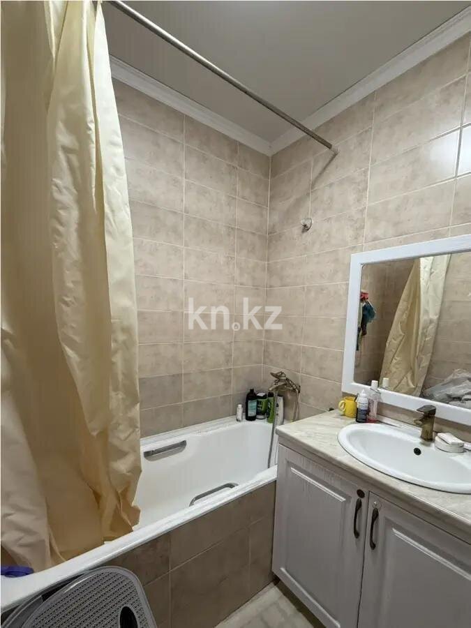 Продажа 1-комнатной квартиры, 41.2 м² в Алматы - фото 2