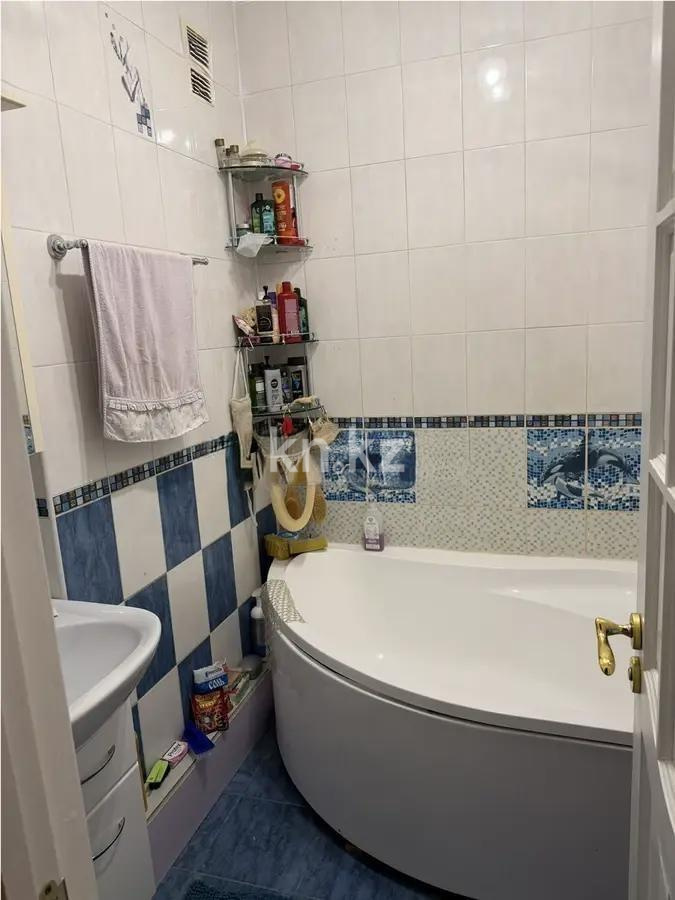Продажа 4-комнатной квартиры, 100 м² в Алматы - фото 3