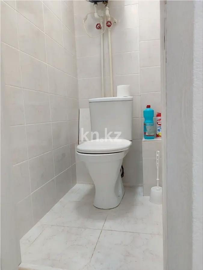 Продажа 2-комнатной квартиры, 54 м², мкр-н Степной-2, дом  1/4 в Караганде - фото 4