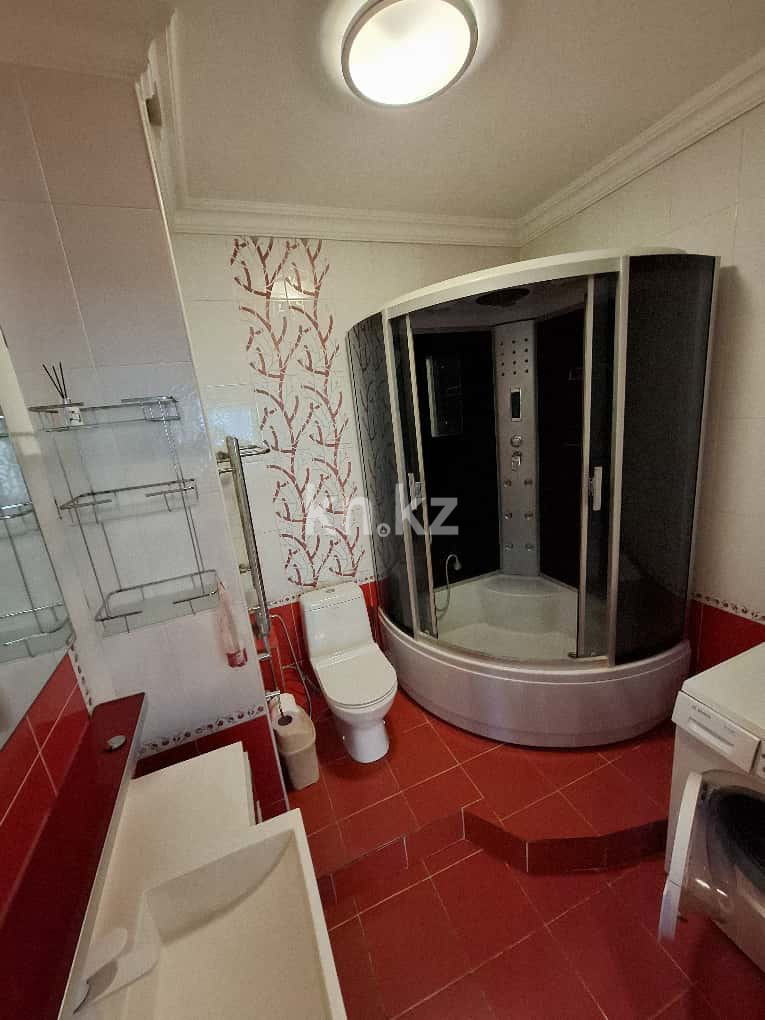 Аренда 4-комнатной квартиры, 130 м² в Алматы - фото 18