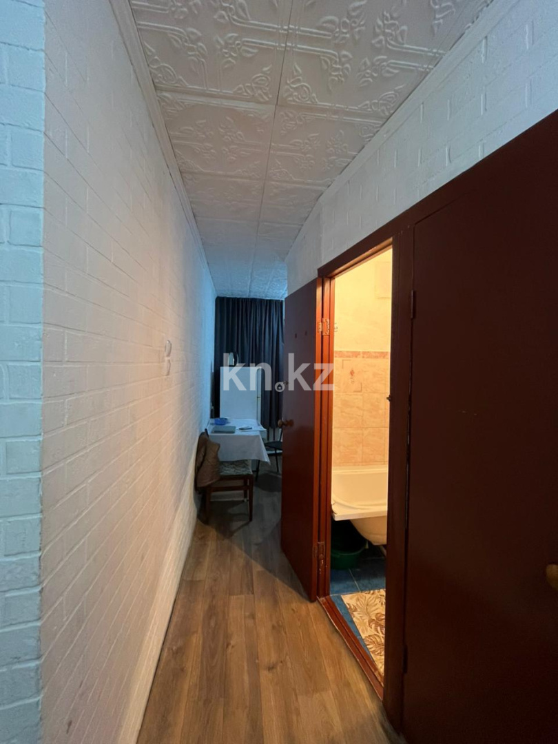 Продажа 2-комнатной квартиры, 45 м², мкр-н 15 в Караганде - фото 3