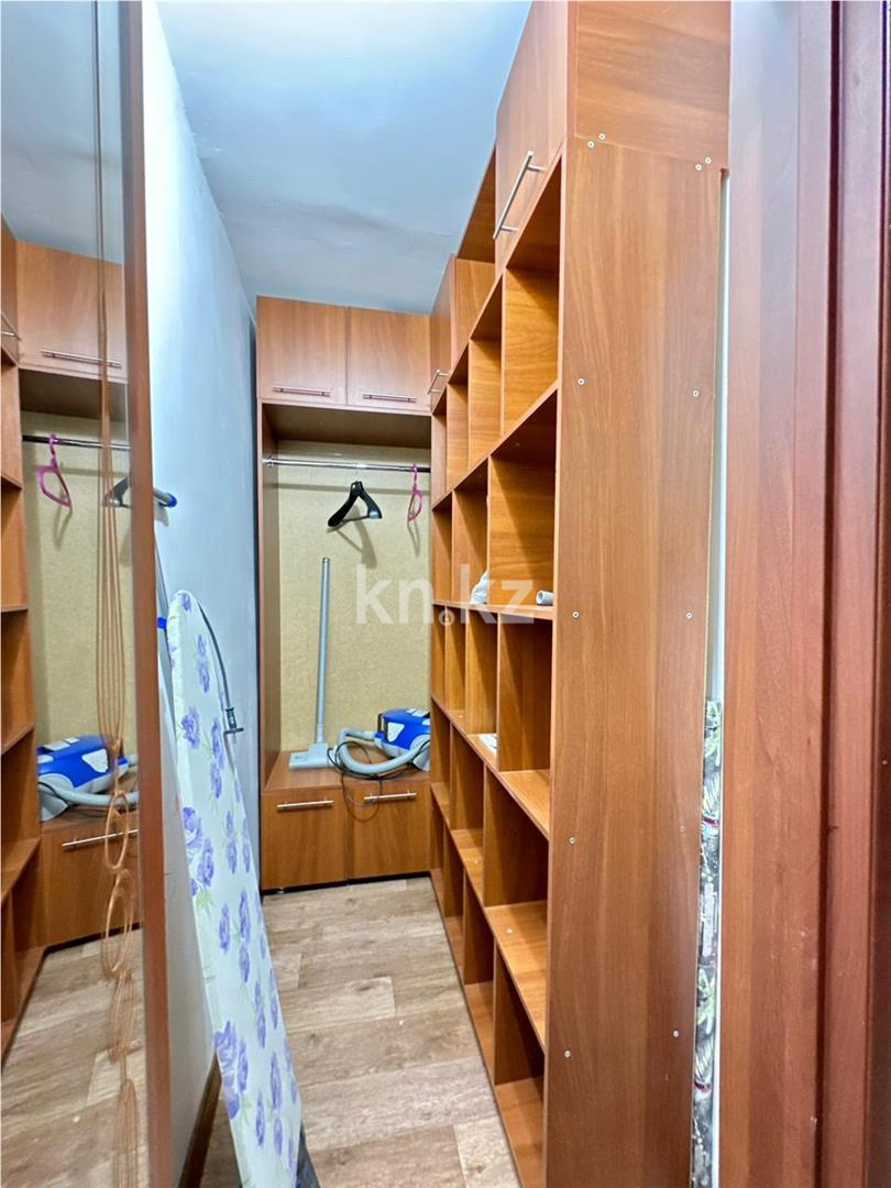 Продажа 3-комнатной квартиры, 53 м², ул. Механическая, дом  8а в Караганде - фото 9