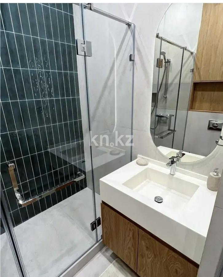 Продажа 4-комнатной квартиры, 102 м², ул. Розыбакиева, дом  336 в Алматы - фото 3