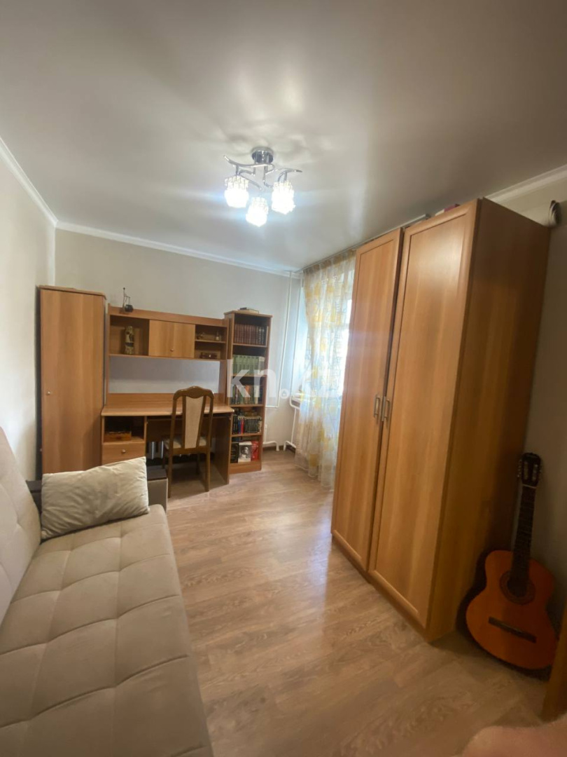 Продажа 3-комнатной квартиры, 63 м², ул. Гоголя, дом  57/2 в Караганде - фото 11