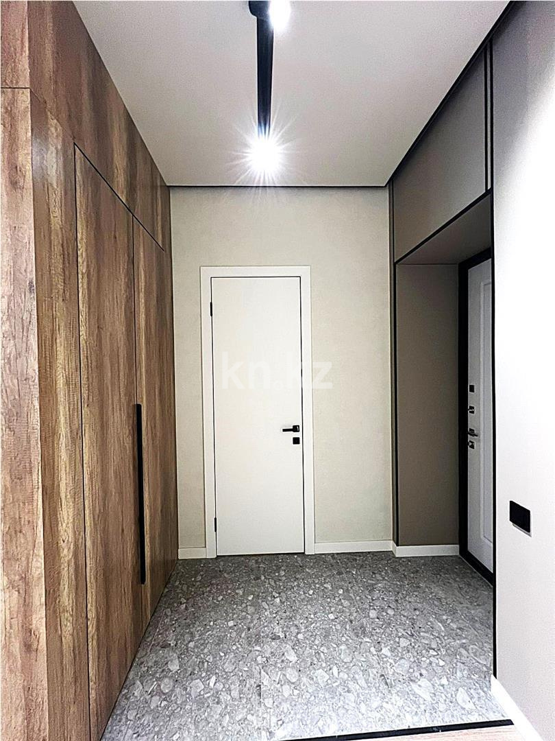 Продажа 2-комнатной квартиры, 64 м², 137 учетный квартал в Караганде - фото 17