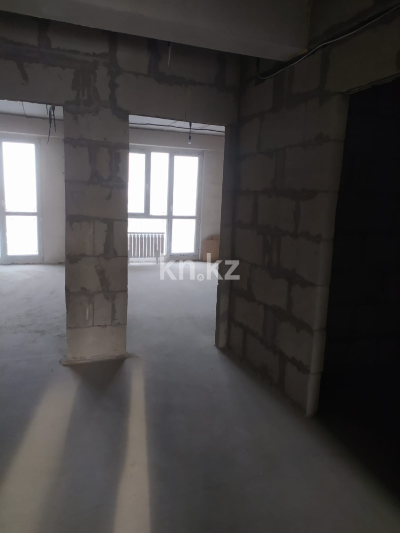 Продажа 3-комнатной квартиры, 98 м², пр. Сейфуллина в Алматы - фото 15