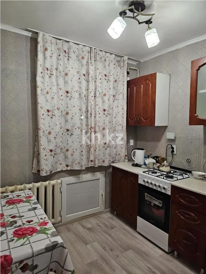 Продажа 1-комнатной квартиры, 40 м², ул. Локомотивная, дом  135 в Караганде - фото 2