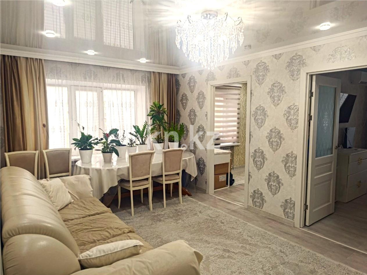 Продажа 4-комнатной квартиры, 62 м², мкр-н 21, дом  23 в Караганде - фото 2