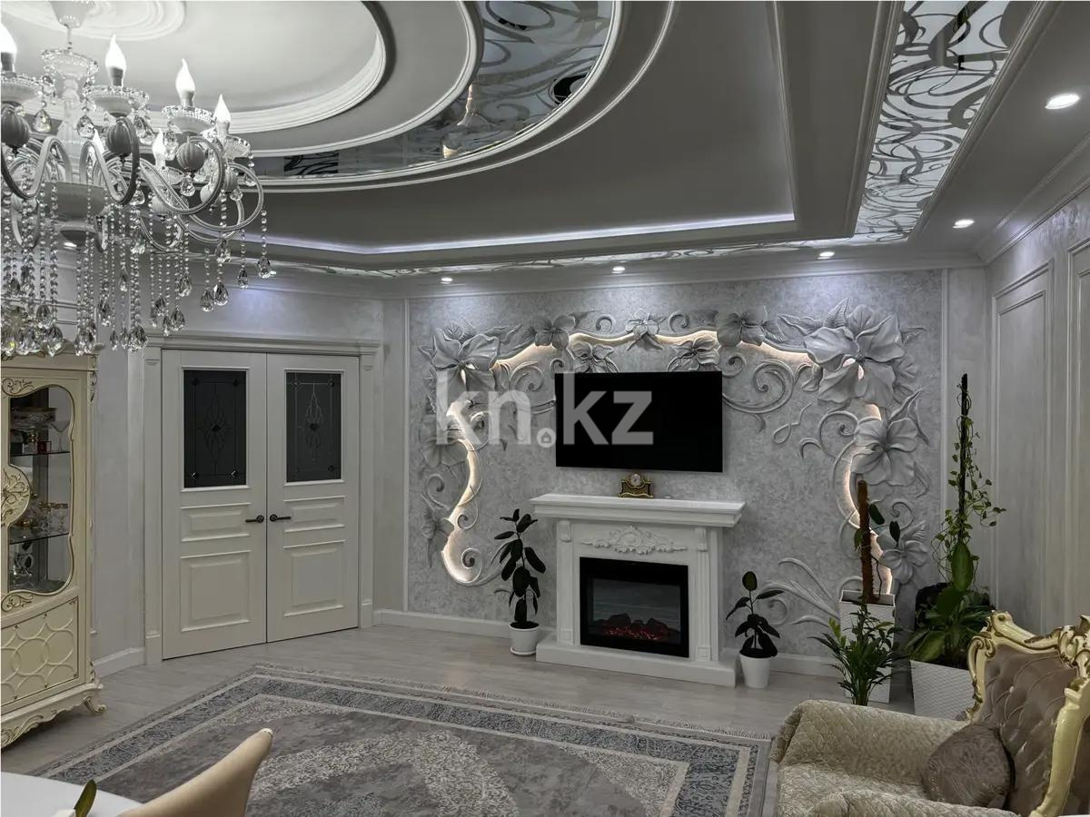 Продажа 5-комнатной квартиры, 196 м², ул. Ботаническая, дом  12/12 в Караганде