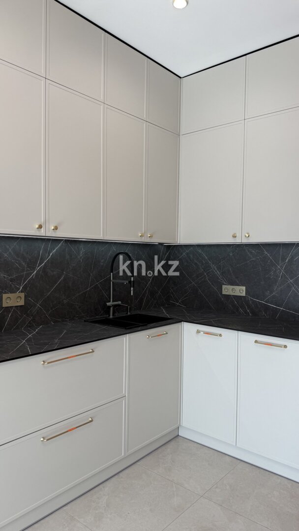 Продажа 2-комнатной квартиры, 79.5 м² в Астане - фото 4