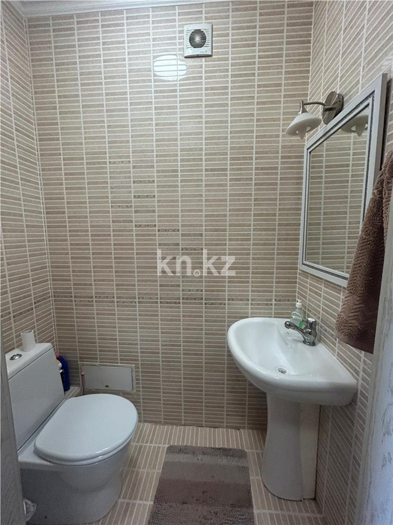 Продажа 3-комнатной квартиры, 104.3 м², ул. Акмешит в Астане - фото 12