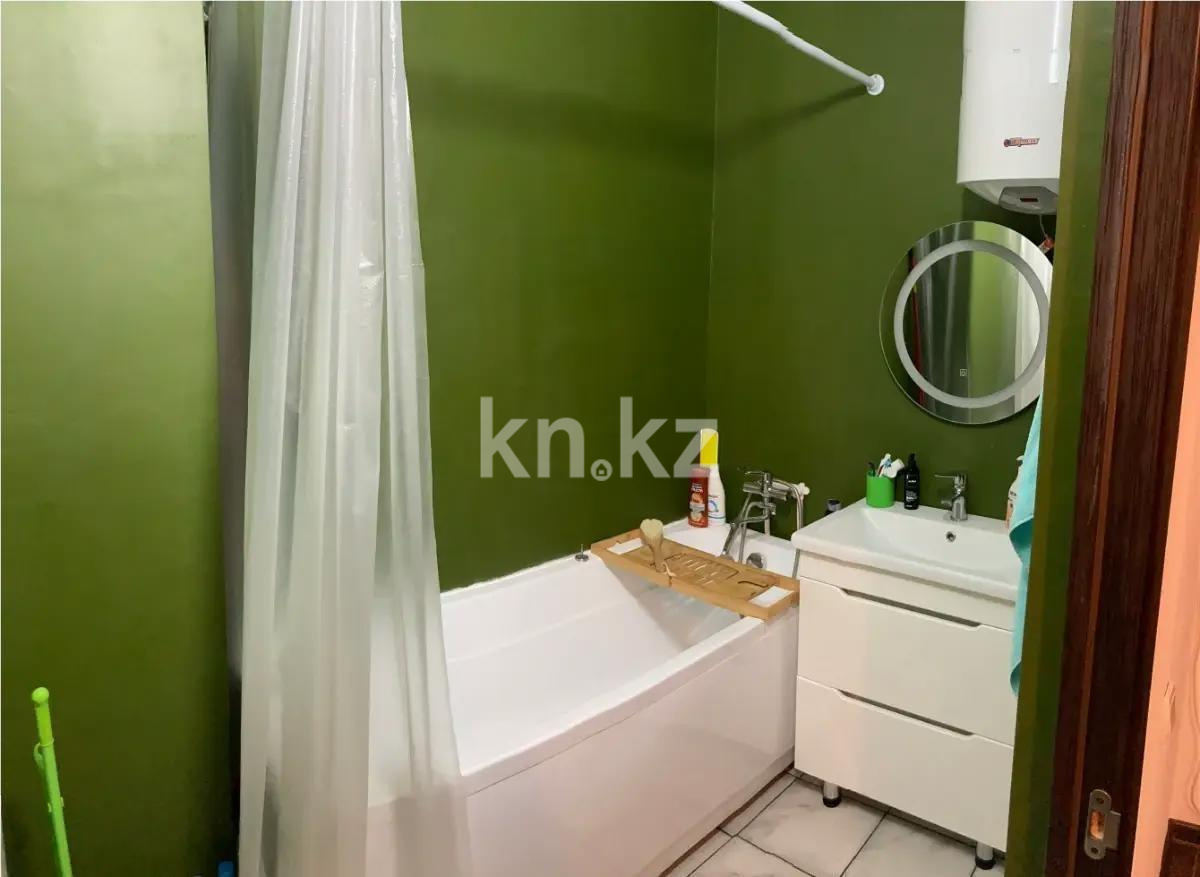 Продажа 1-комнатной квартиры, 39.4 м², мкр-н Кокжиек, дом  42 в Алматы - фото 3