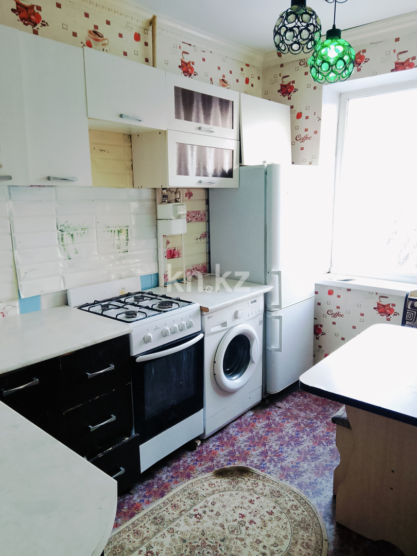 Продажа 4-комнатной квартиры, 77.5 м², Самал, дом  14 в Таразе - фото 6