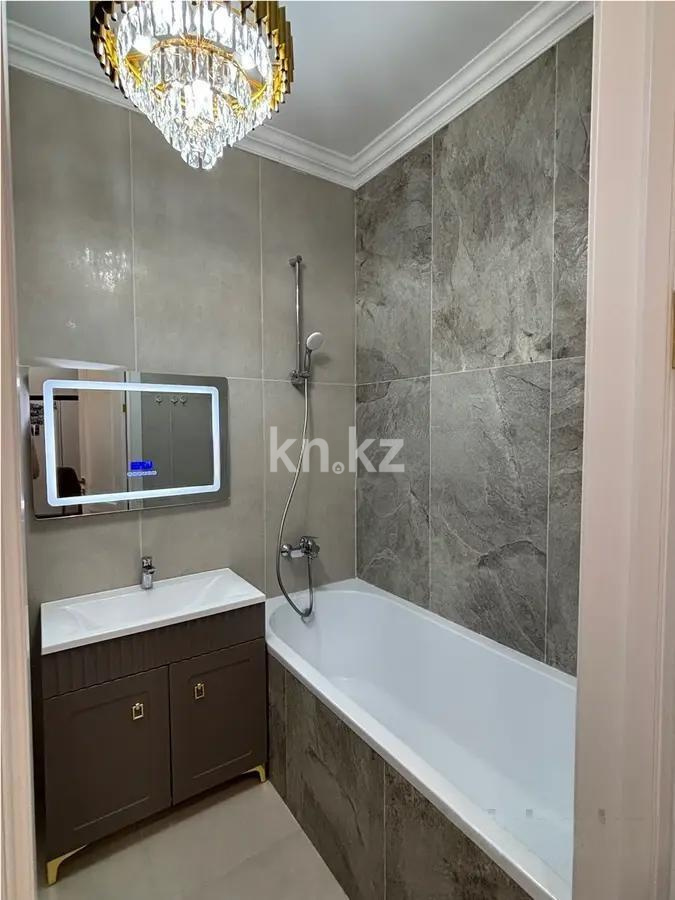 Продажа 5-комнатной квартиры, 90 м², ул. Толе би, дом  16 в Астане - фото 7