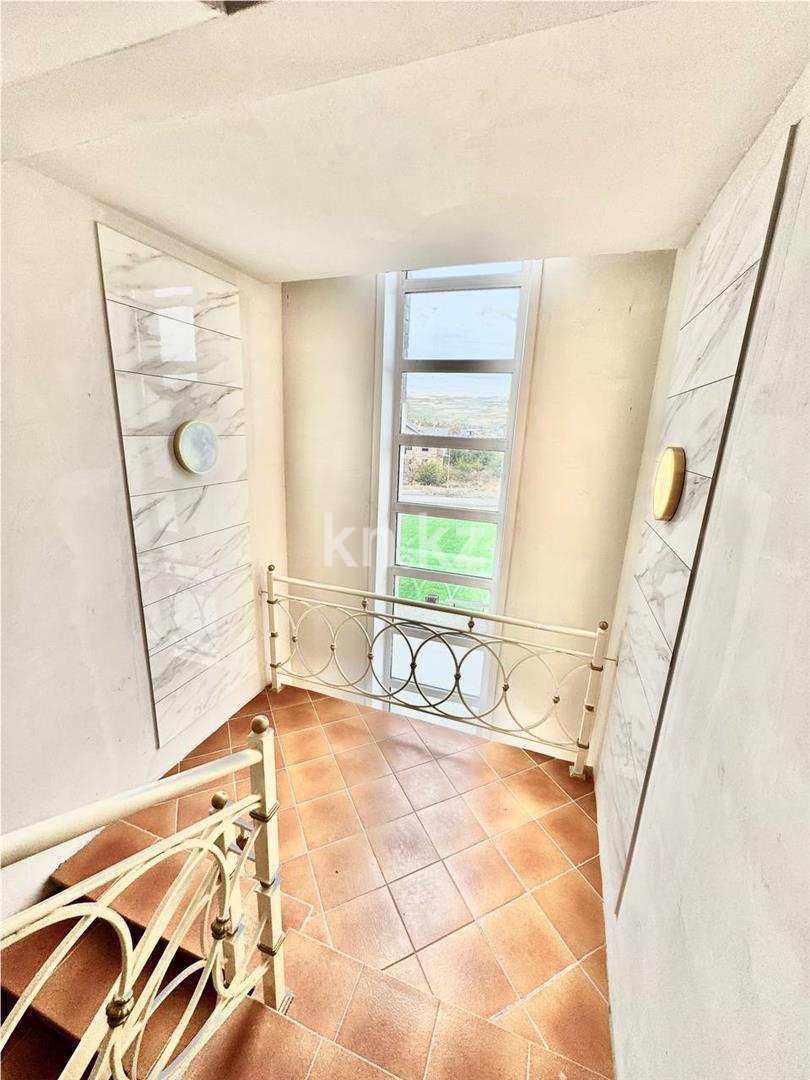 Продажа 1-комнатной квартиры, 46 м², мкр. Алтын Арка в Караганде - фото 8