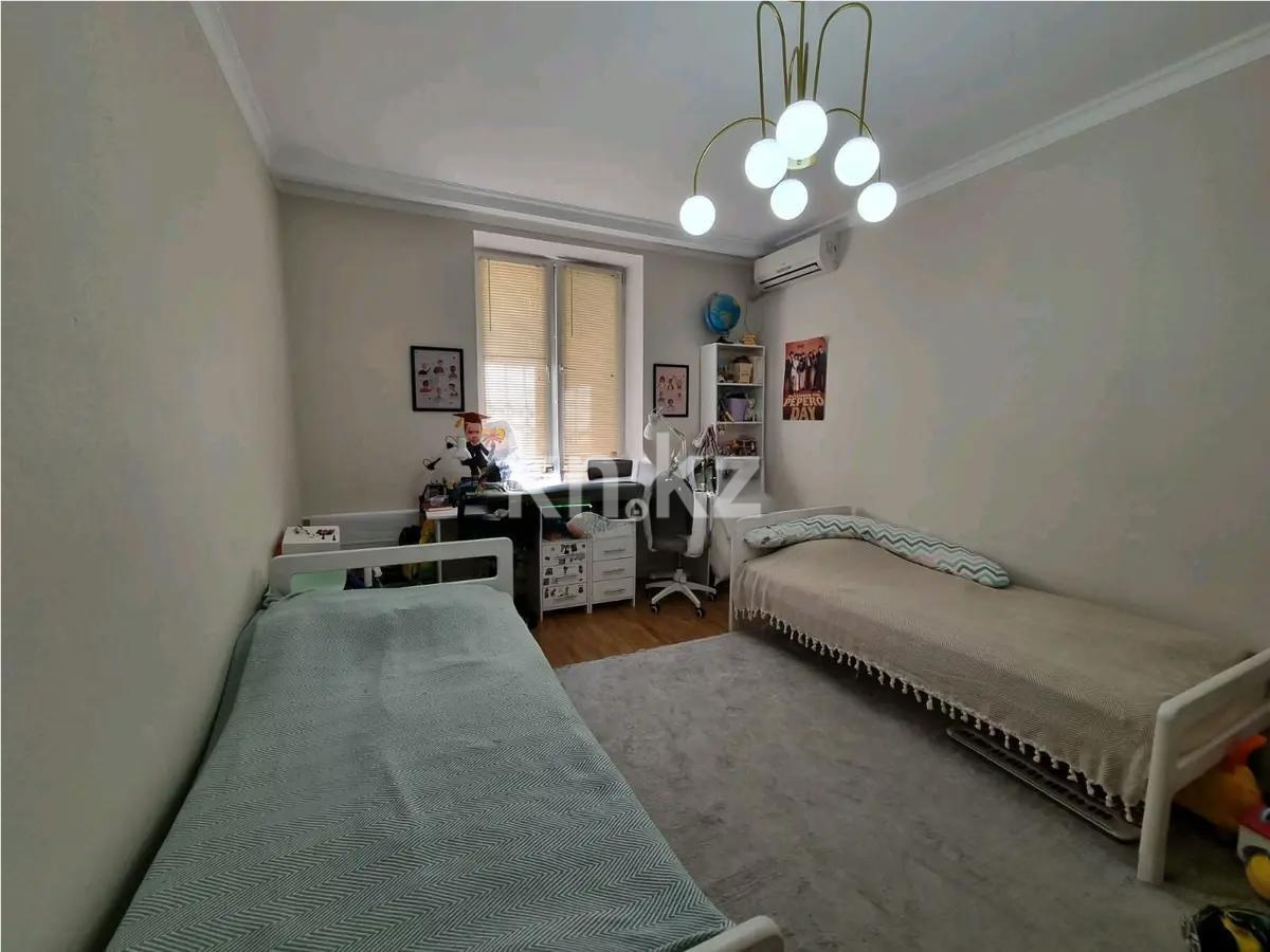 Продажа 2-комнатной квартиры, 64.7 м² в Алматы - фото 2