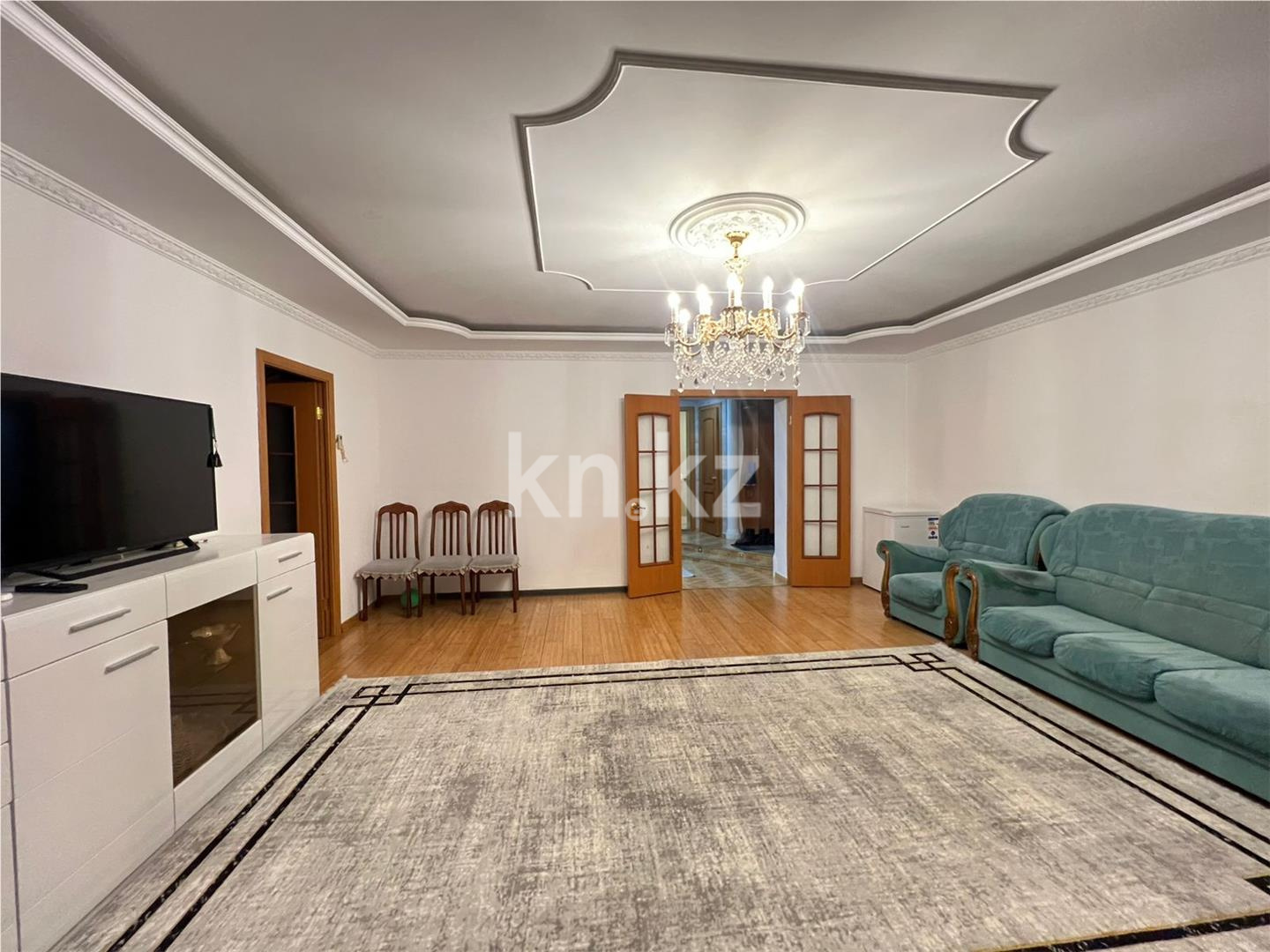 Продажа 3-комнатной квартиры, 89 м² в Караганде